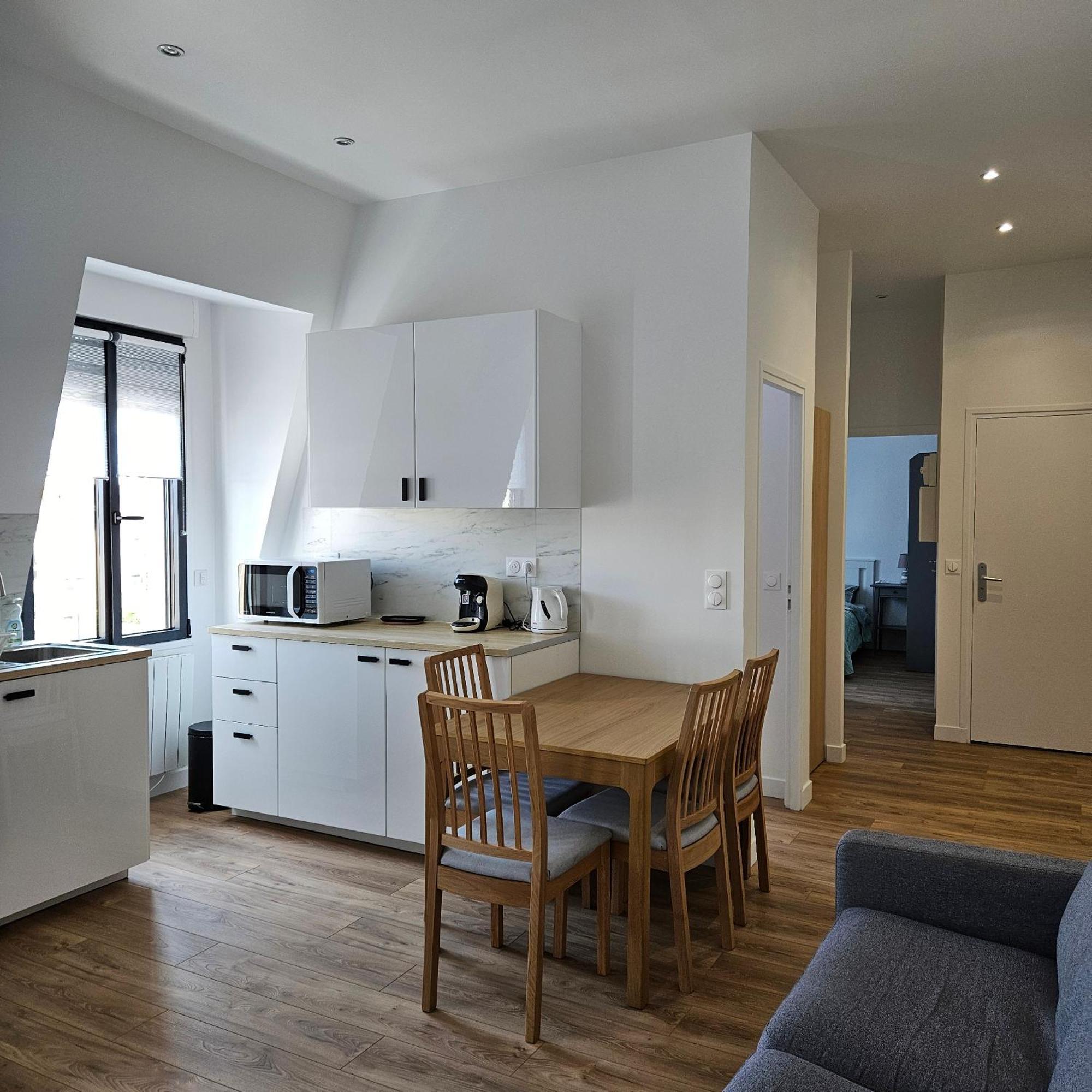 Residence Hotel Le Relais Amelie Clamart Bagian luar foto