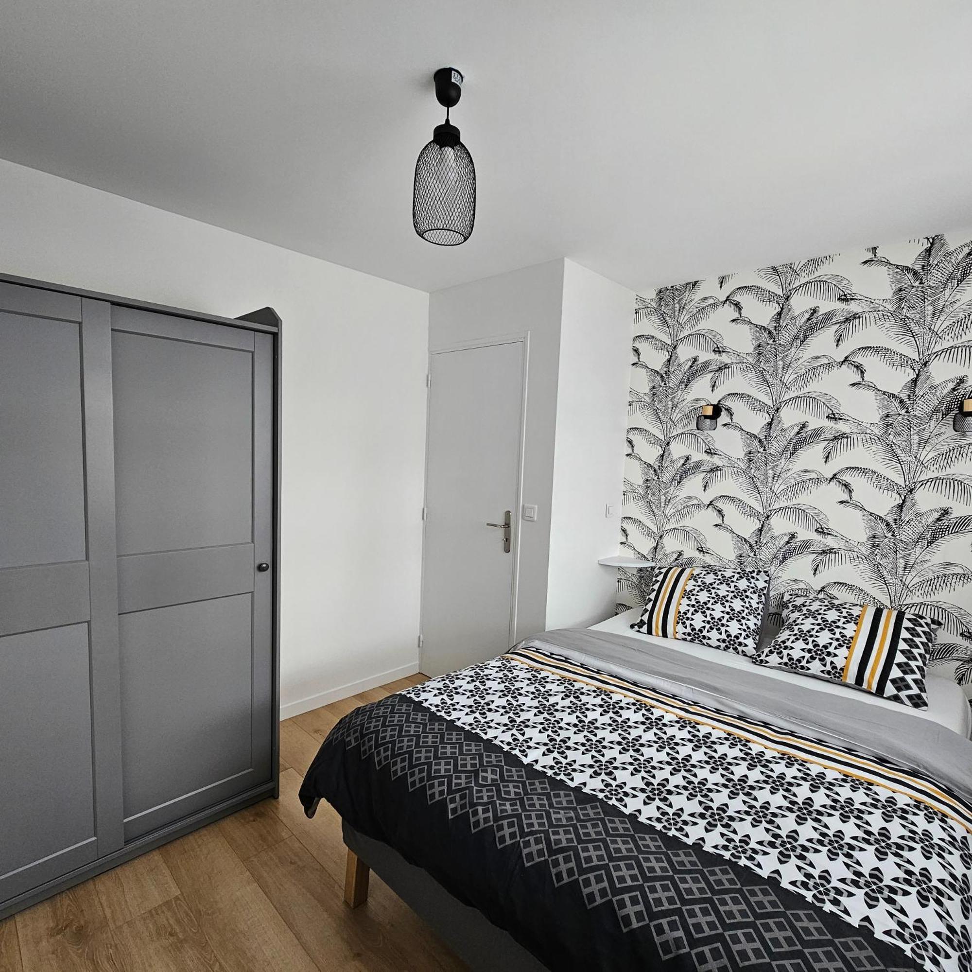 Residence Hotel Le Relais Amelie Clamart Bagian luar foto