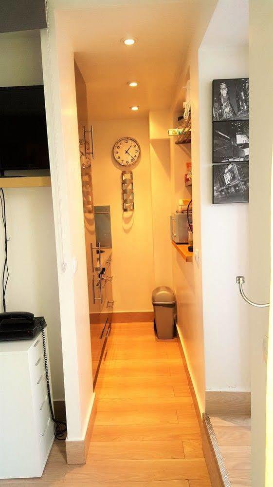 Residence Hotel Le Relais Amelie Clamart Bagian luar foto